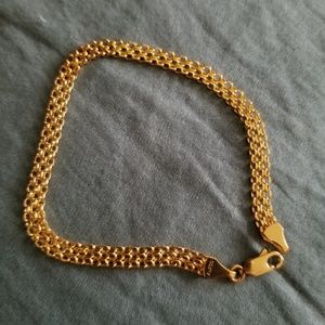 ❤💓((SOLD))😍❤💓18k bracelet 7/2 inches long